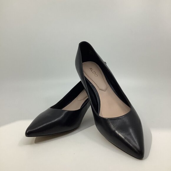 Aldo black kitten heels Brand name: Aldo Size : W - 6 US / 4 UK / 37 EU Color : - Picture 7 of 8
